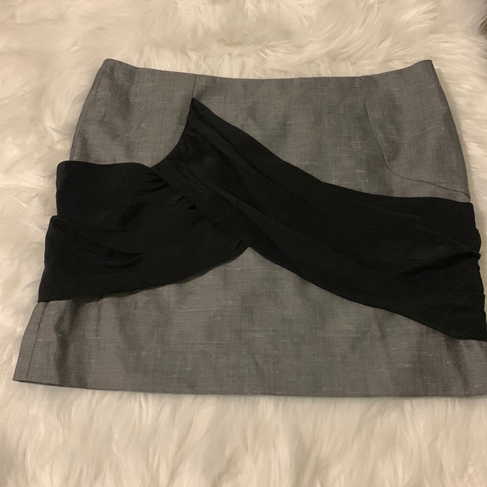 Bebe size 4 mini skirt ❤️‍🔥